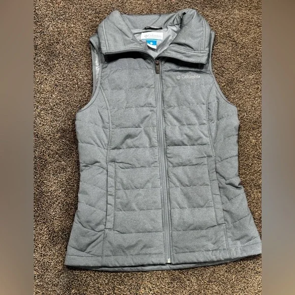 Vest-Columbia - Picture 1 of 9